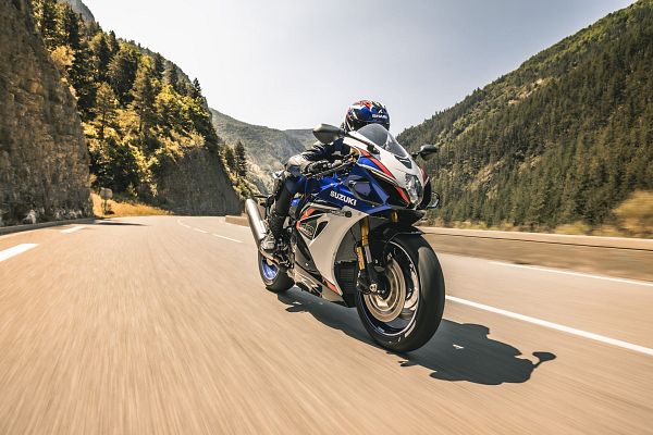 GSX-R1000--9282