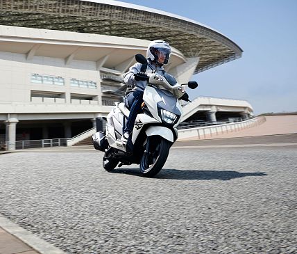 Suzuki Avenis 125